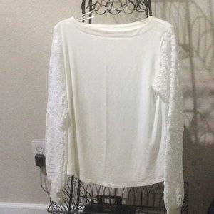 Amaryllis small white long sleeve tee.